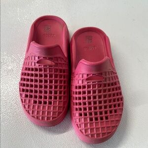 Lusso Cloud Sandals